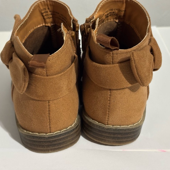 GAP Tan Suede Ankle Booties - Picture 2 of 5